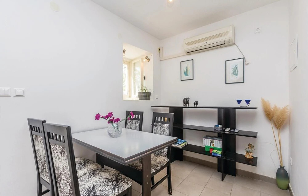 Amazing Home in Omisalj With Wifi and 1 Bedrooms