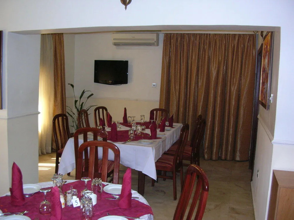 Bec Suites