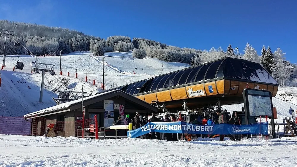 Chalet Phoenix