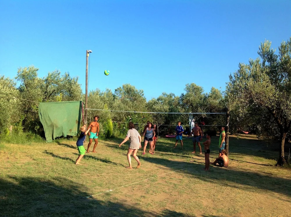 Hotel Oiki Beach Camp