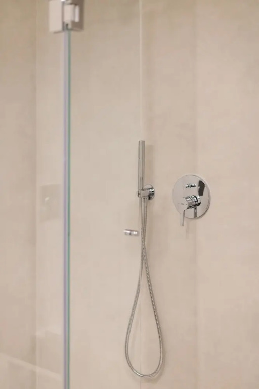 Renovato Deluxe Apartment