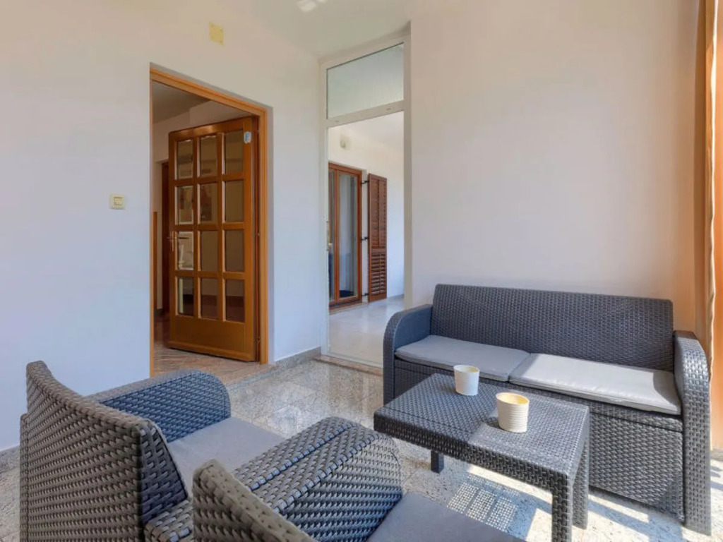 House Goga Labin