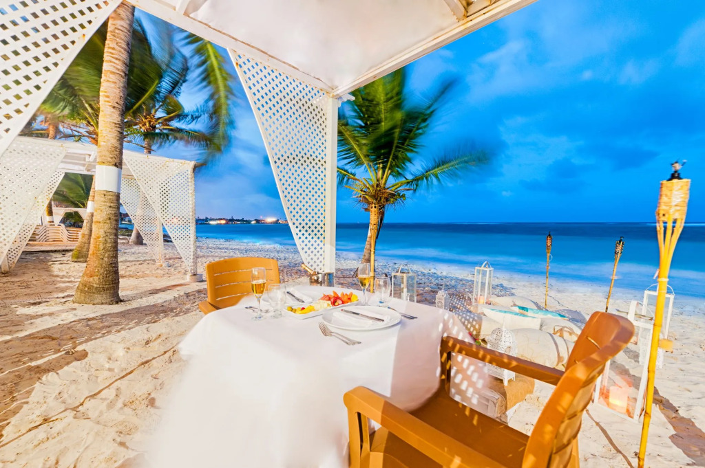 Hotel San Luis Beach House By OxoHotel