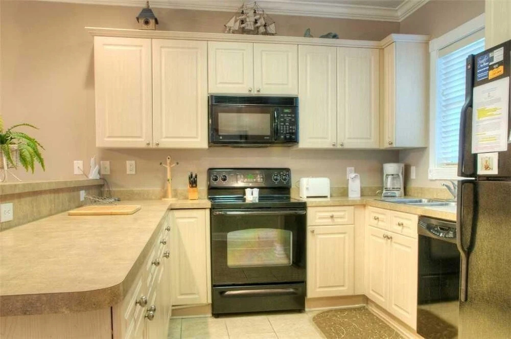 Magnolia Pointe 203-4833p