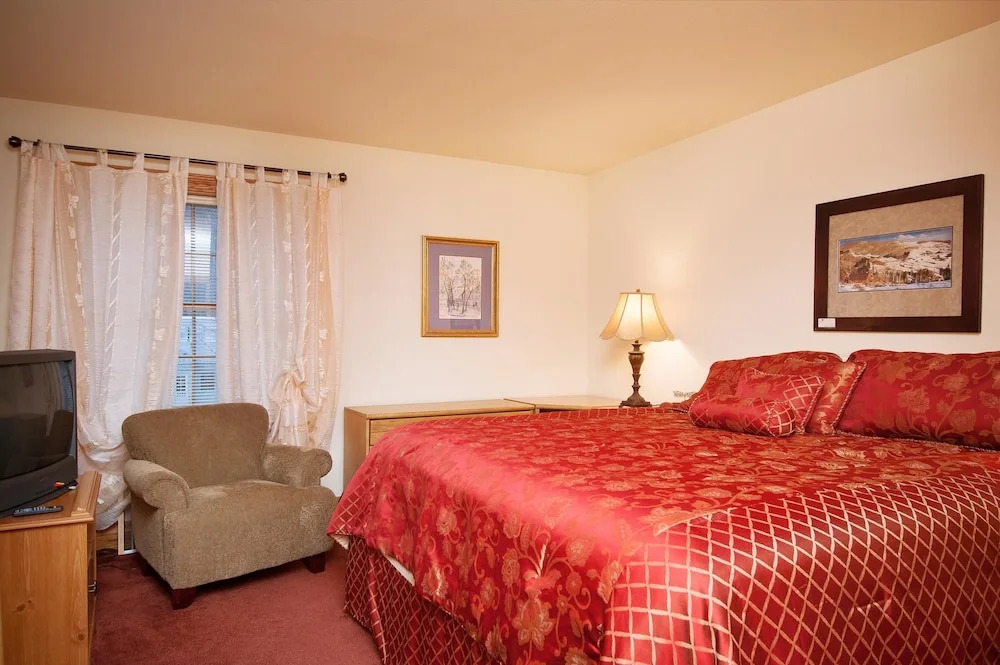 Sundance 302 2 Bedroom Condo By Accommodations in Telluride