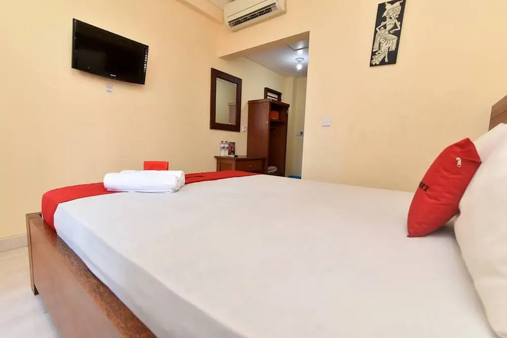 RedDoorz near Level 21 Mall Denpasar