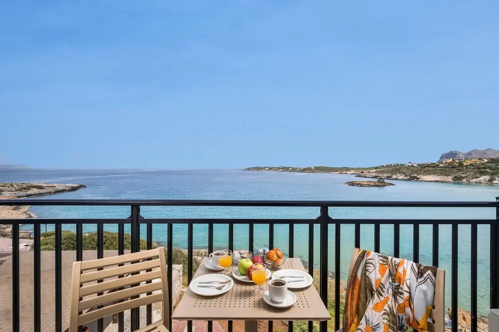 Lena Beach Hotel