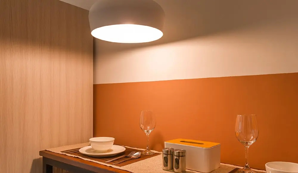 Neu Suites Residence, Embassy Row