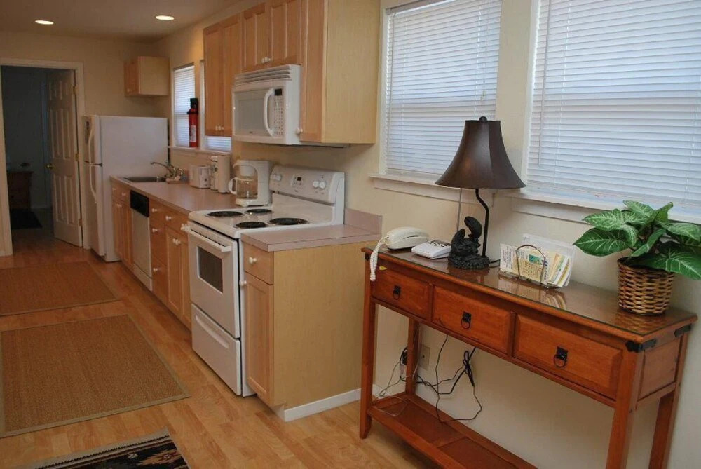 1860 Beach Drive #1