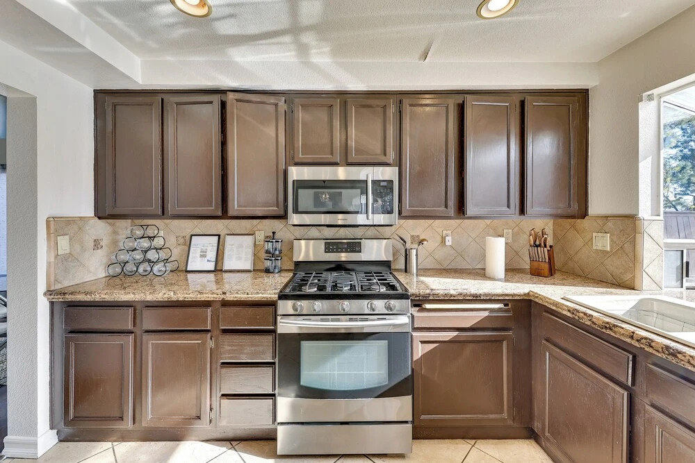 Lake Elsinore Home w/ Pool - 44 Mi to Disneyland!
