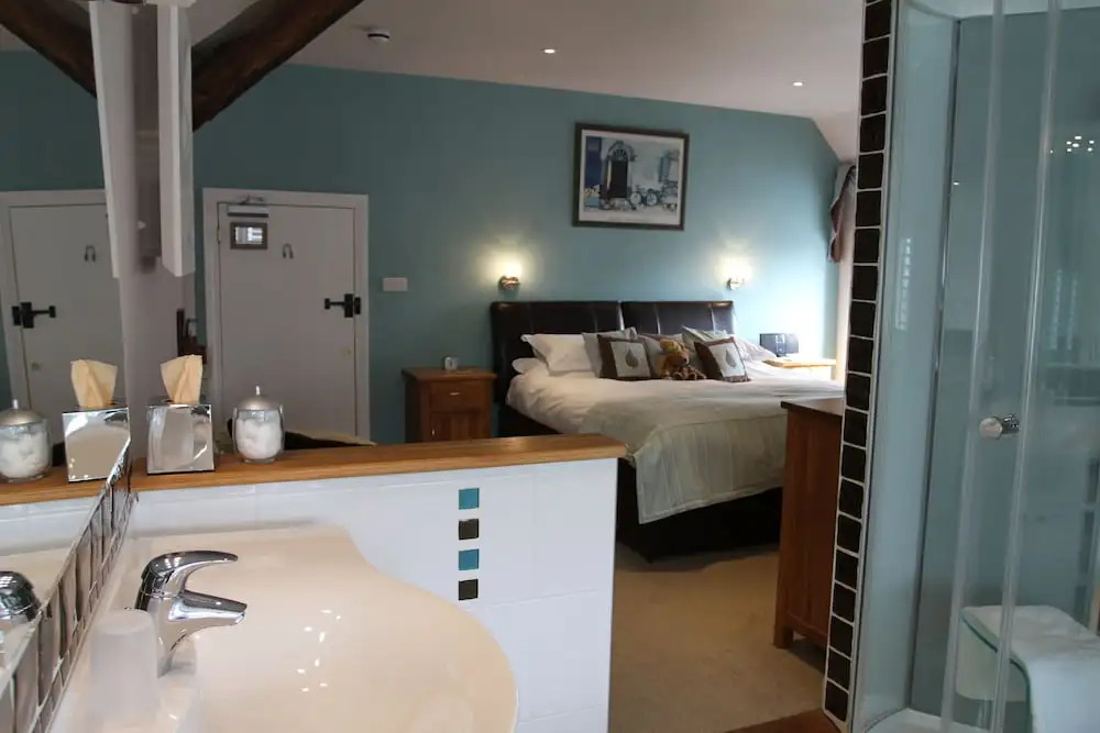 The Salty Monk Bed & Breakfast