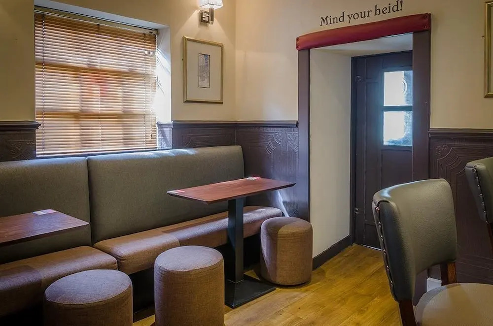 Thrums Hotel, Kirriemuir