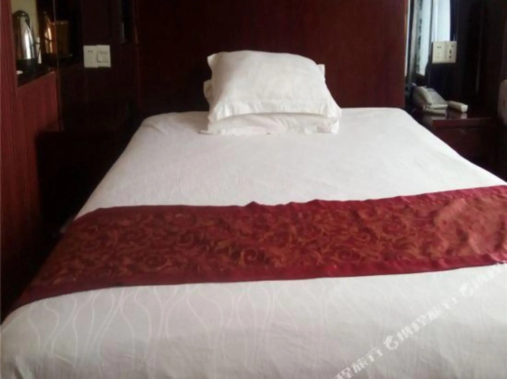 Nanyuan Inn (Ningbo Luotuo Cihai North Road)