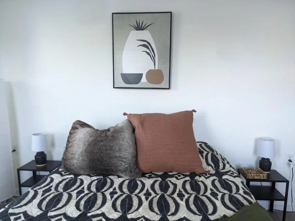 {Hidden Gem} Beach Home Blocks from Ocean +6 Bikes