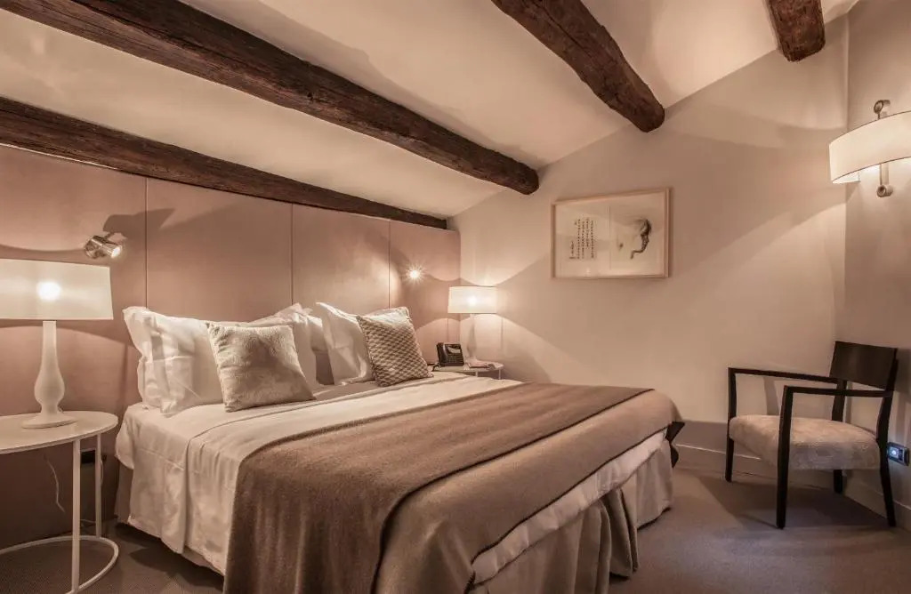 47LuxurySuites - Trevi