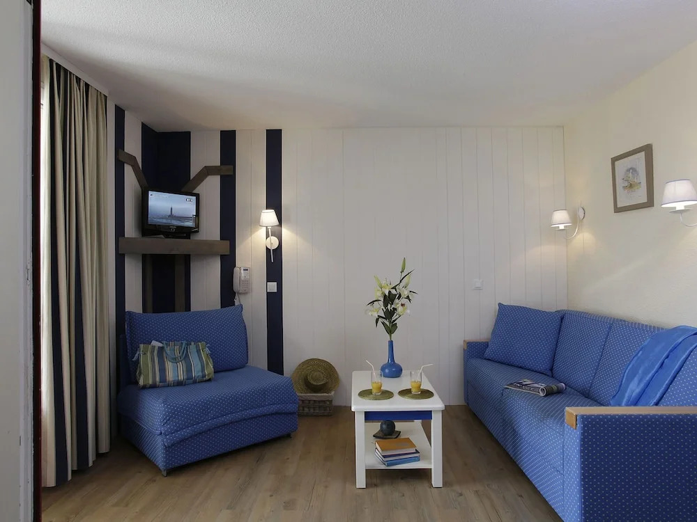 Stylish Apartment Located Near a Lake in the Vendée