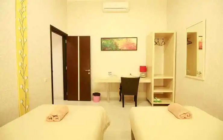 Savita Garden Inn