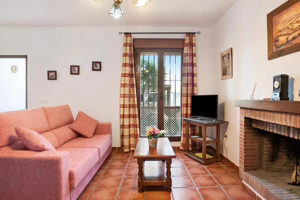 Casa Villanueva 1 -sólo Familias