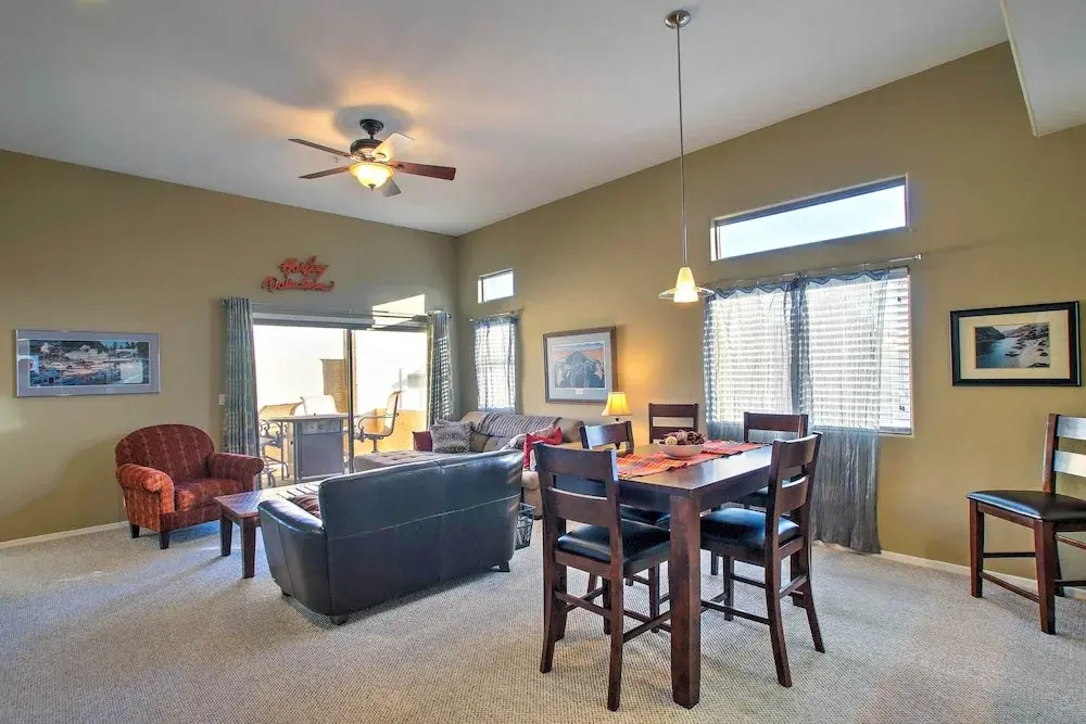 Lovely Condo w/ Balcony < 3 Miles to Parks + Golf!