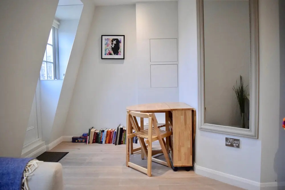 Modern 1 Bedroom Kensington Flat With Roof Terrace
