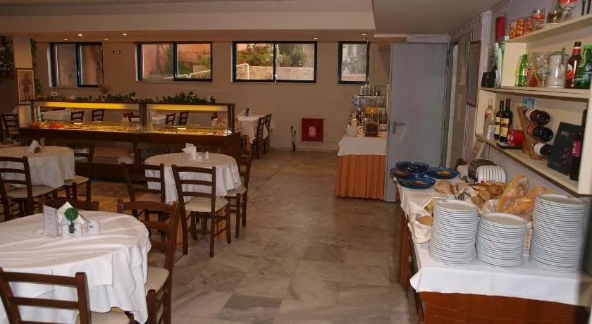 Hotel Haris on the beach