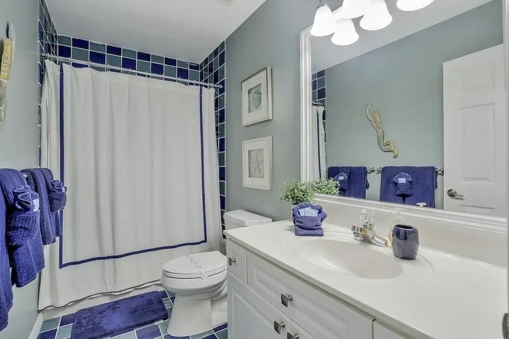 Elm Ct. 830 Marco Island Vacation Rental 4 Bedrooms 2.5 Bathrooms Home
