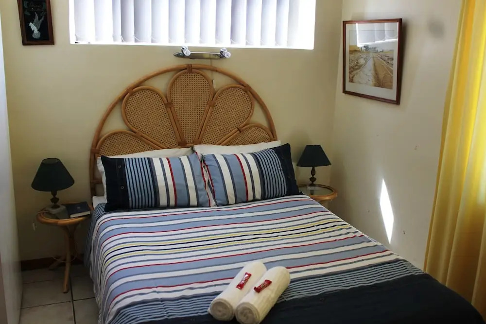 8 Wee Hoose Self catering