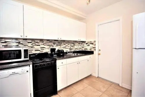 Tropical Getaway - 628A