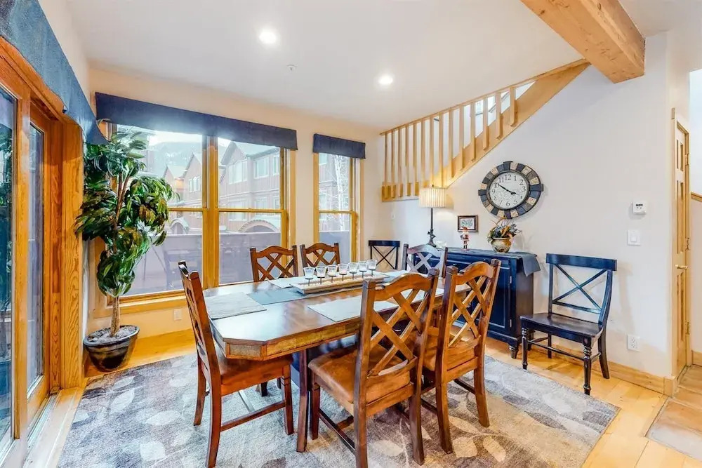 Family - Friendly 3 Bedroom In River Run Village With Mountain View