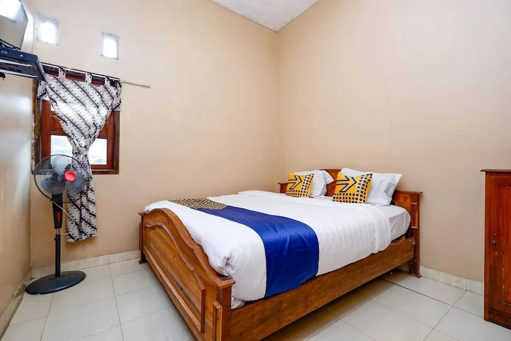 OYO 2430 Lisshaffa Homestay