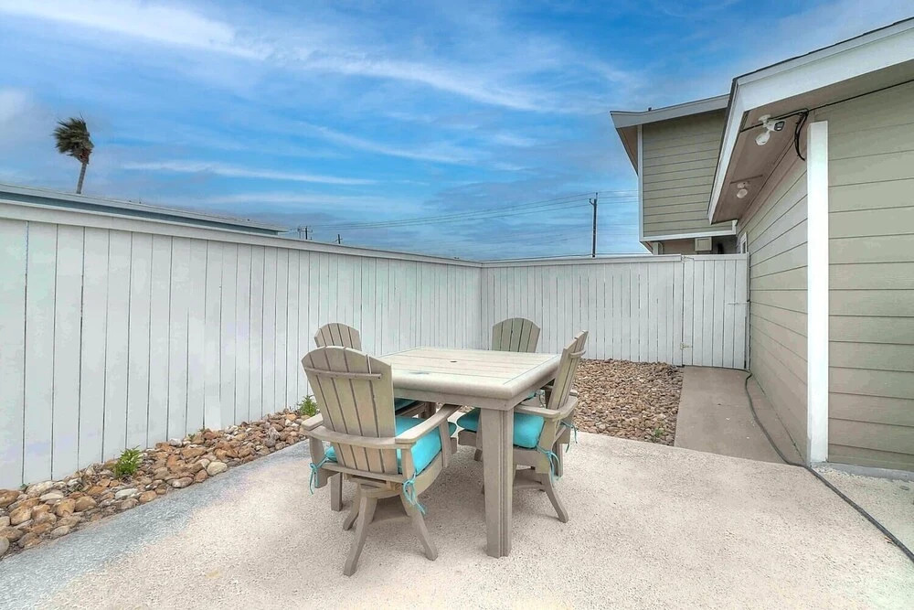 The Landing - Es1310 4 Bedroom Home by Redawning