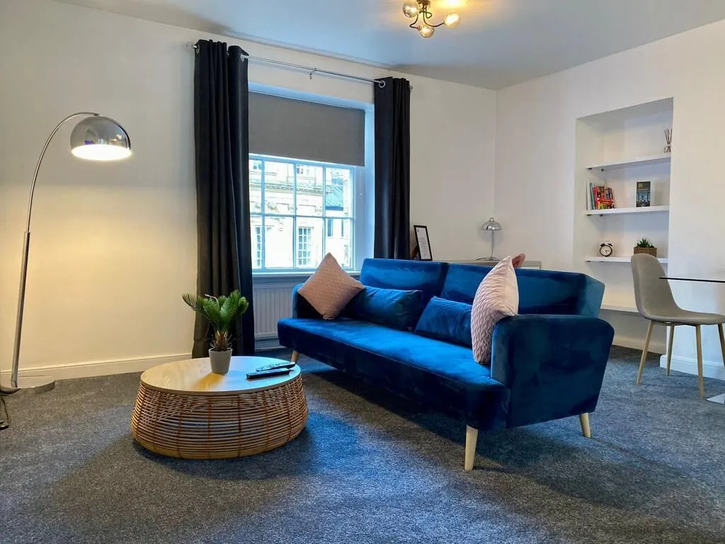 Sun Street Aparthotel