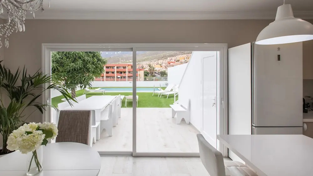 Villa;The White Pearl: Exclusive Villa