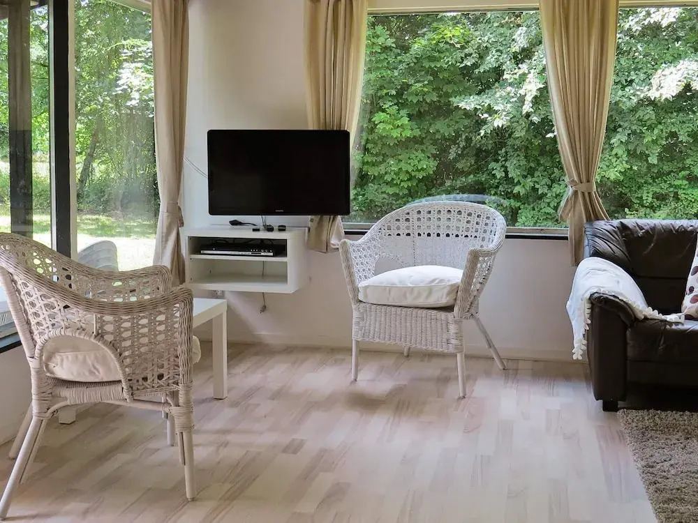 Tranquil Holiday Home in Hals near Beach