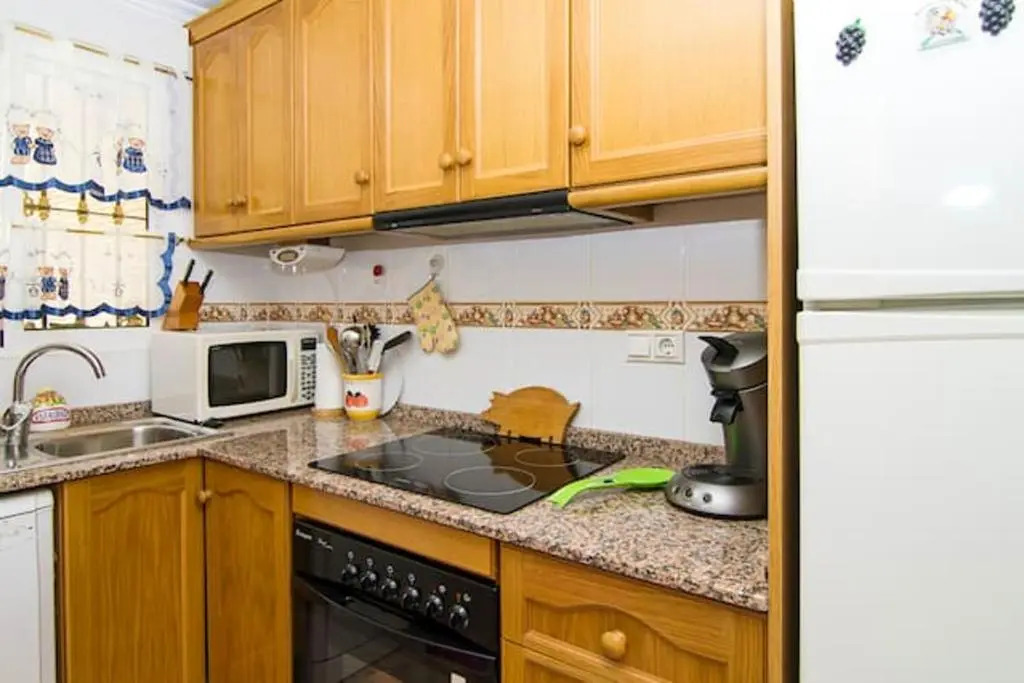 Apartment with 3 bedrooms in Torrevieja with WiFi 5 km from the beach