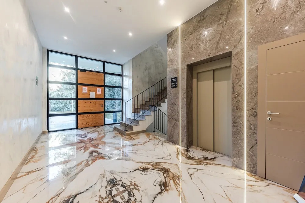 White Hill Suite by PS