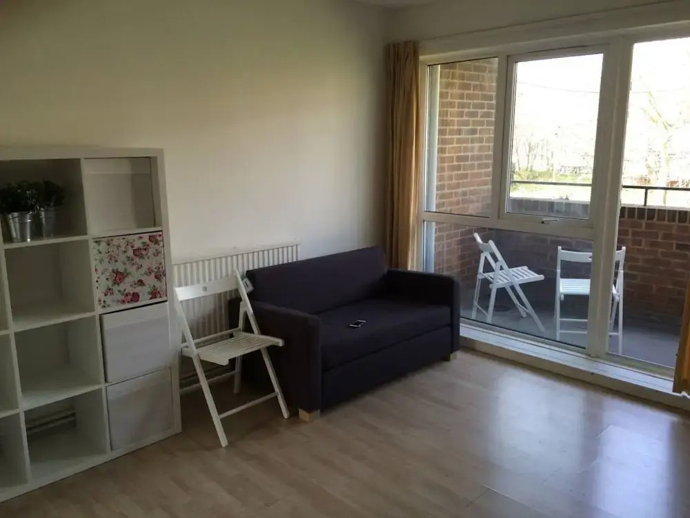 Spacious Studio Flat in Deptford