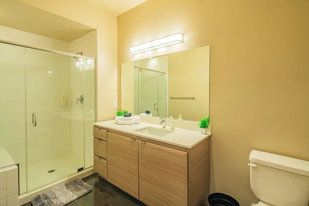 ROVE LIVING/KL - Iluminate
