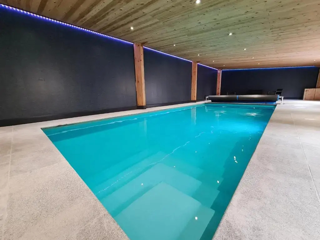 Twitchill Farm Cottages, Indoor Heated Pool, Peak District