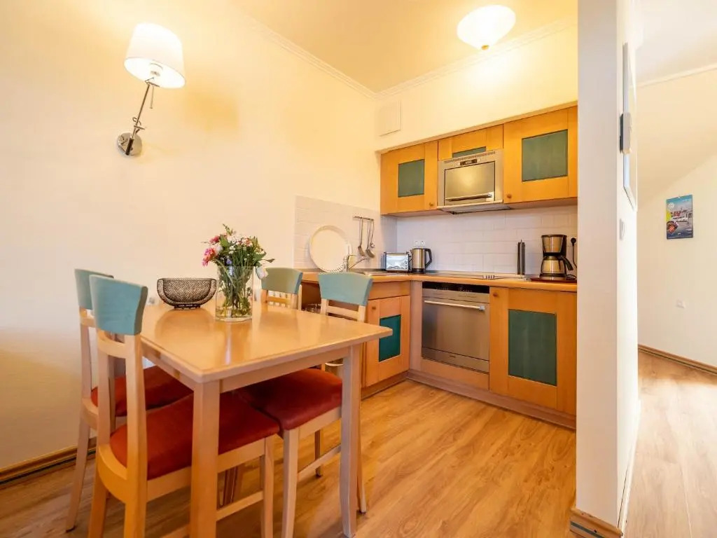 Dünenpark Binz - Komfort Appartement mit 2 Schlafzimmern und Balkon im Dachgeschoss 012
