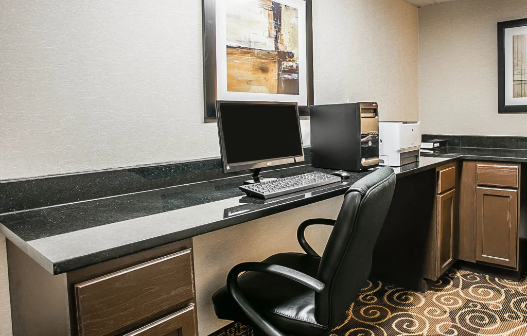 Comfort Inn & Suites Santee I-95