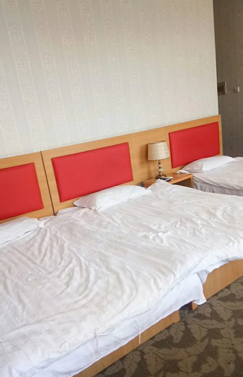 Zhangjiakou Baoshenghong Hotel