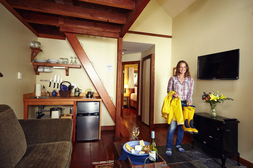 Middle Beach Lodge