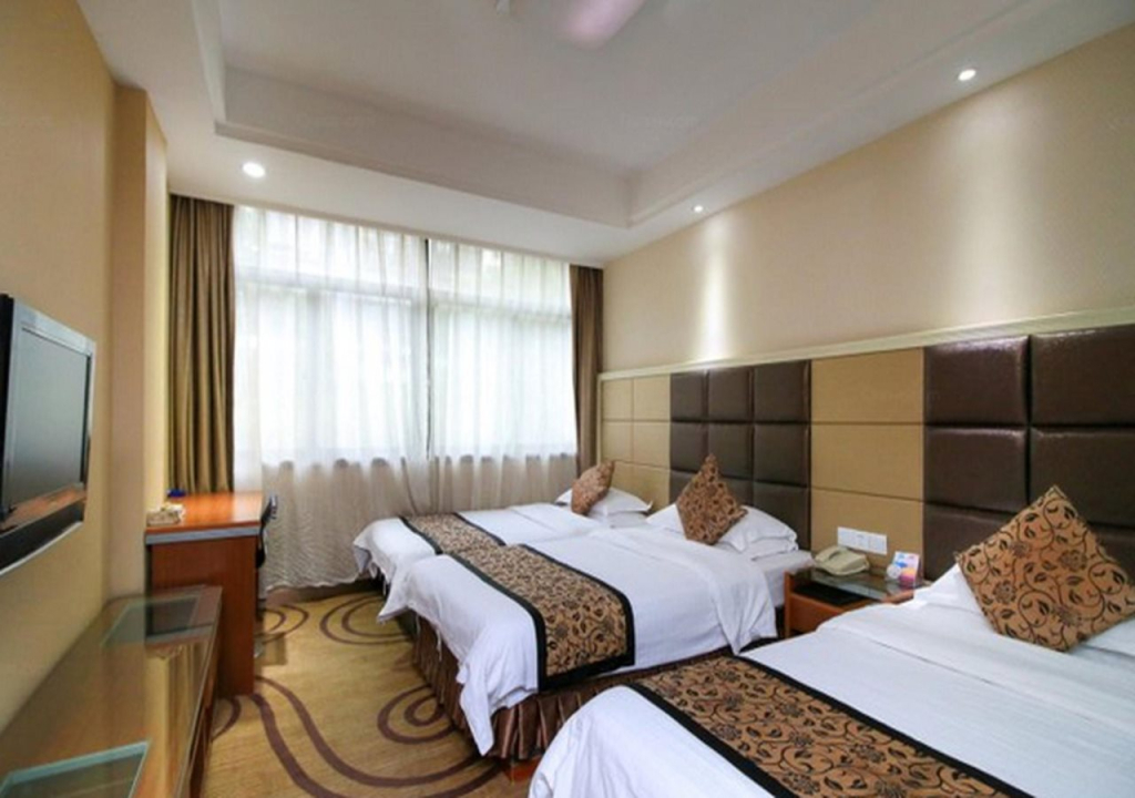 Outing Shishang Hotel - Yiwu