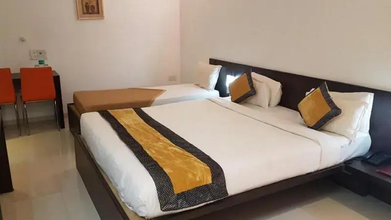 HOTEL SAI NISARG