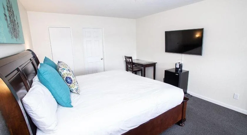 Magnolia Tree Hotel-Maingate/Anaheim Convention Center