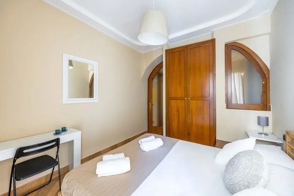 Chiaia Courtyard Haven(Contact To Property 7 Days In Advance)