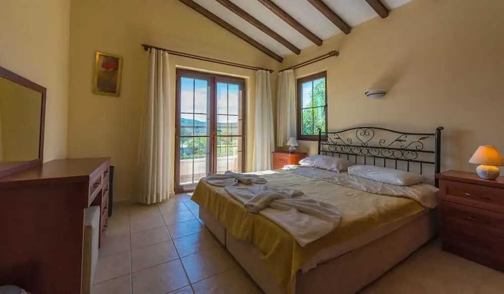 Villa Makri