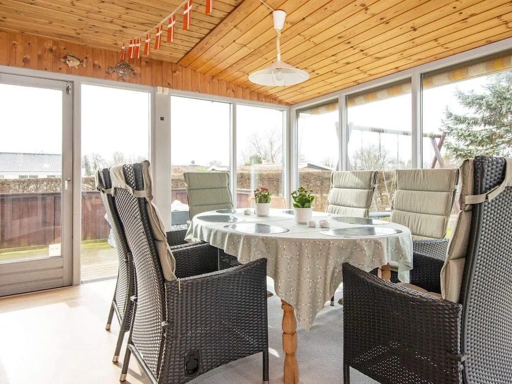 9 Person Holiday Home in Grenaa