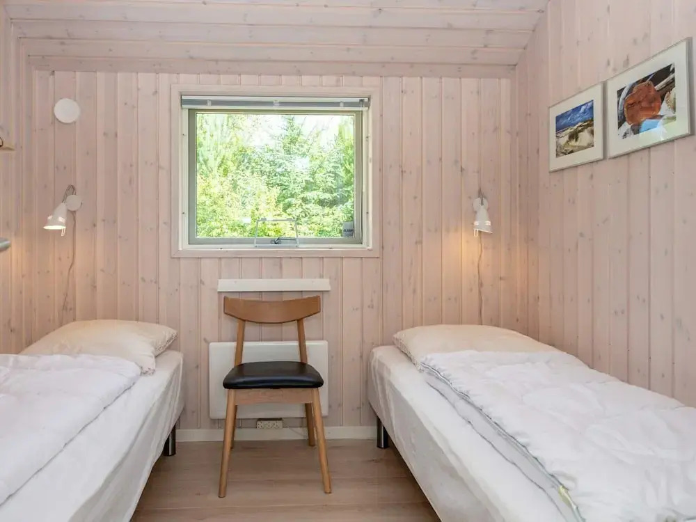 6 Person Holiday Home in Oksbol